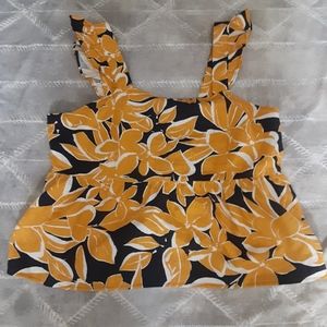 Who what wear floral ruffle short sleeve